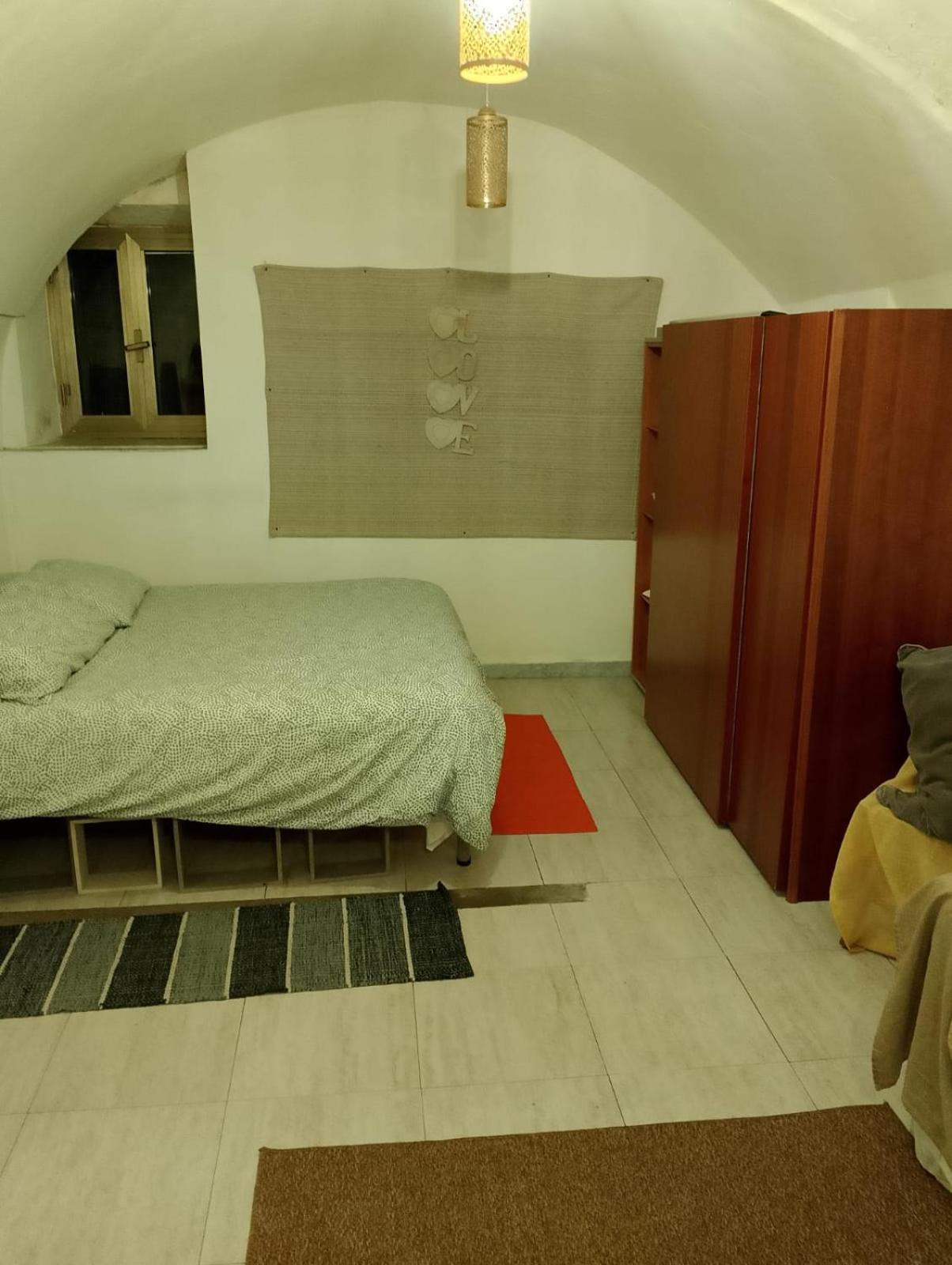 Family Home نابولي المظهر الخارجي الصورة